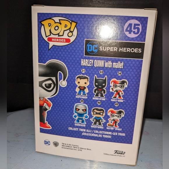 Harley Quinn with Mallet - Picture 2 of 2